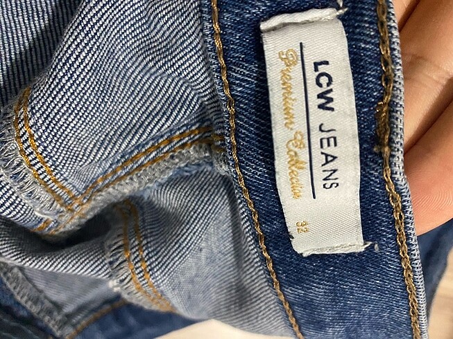 32 Beden lacivert Renk Jeans