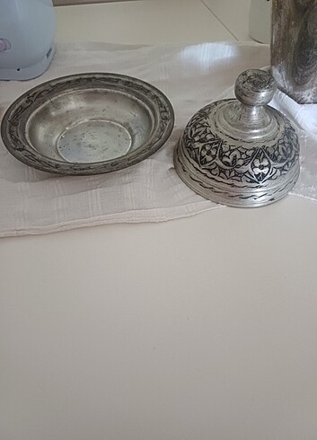 Gümüş sekerlik