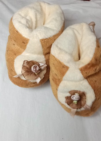 bebek İçin Kahverengi Kürklü Ev Terliği - Görsel 2