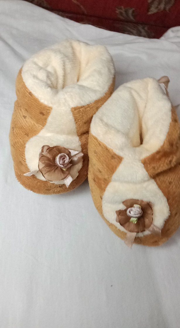 bebek İçin Kahverengi Kürklü Ev Terliği - Görsel 2