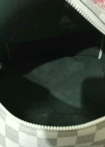 Gri Beyaz Kareli Deri Kadın Çanta hasarı yok - Görsel 7