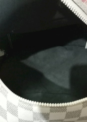 Gri Beyaz Kareli Deri Kadın Çanta hasarı yok - Görsel 8