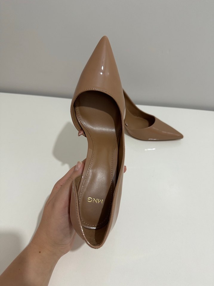 Bej Minimalist Stiletto Topuklu Kadın Ayakkabı - Görsel 4