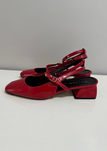 Kırmızı Tokalı Kadın Klasik Topuklu Ayakkabı - Görsel 5