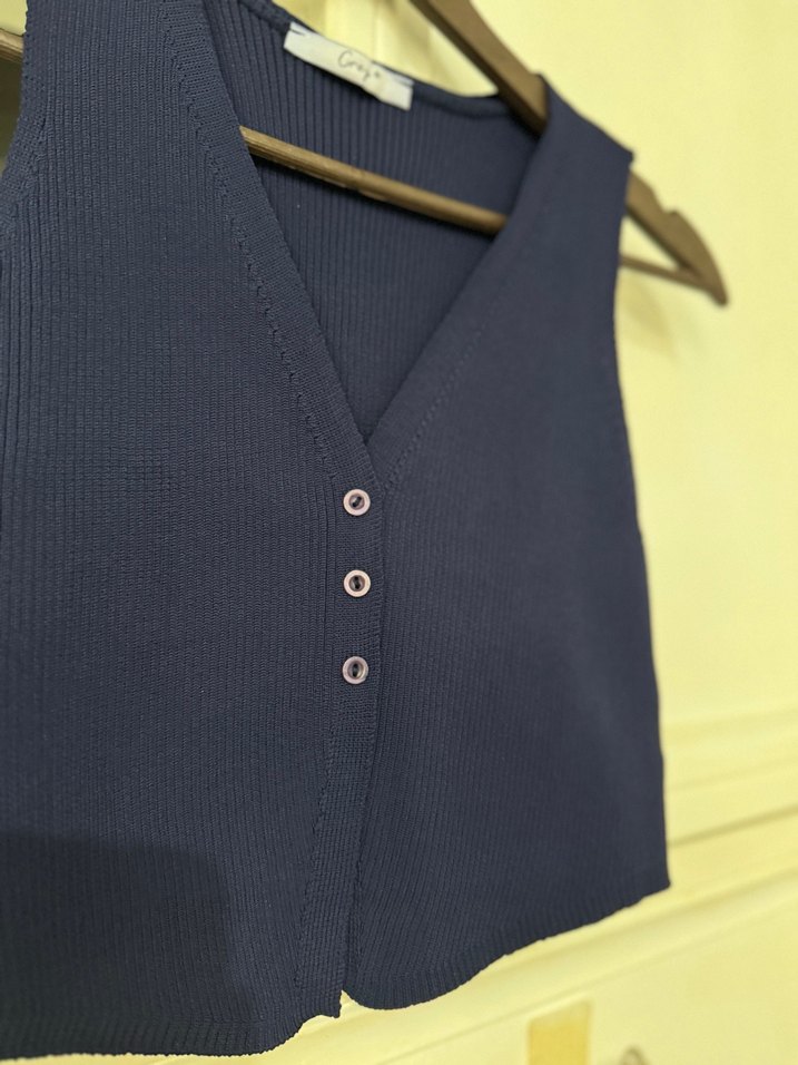 Düğmeli V Yaka Mavi Kadın Triko Yelek - Görsel 2
