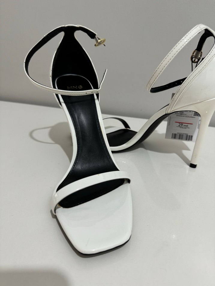 Beyaz Minimalist Topuklu Kadın Sandalet - Görsel 3