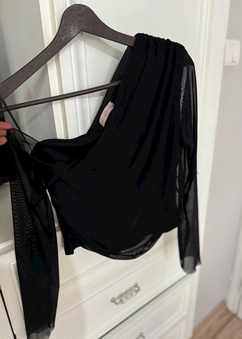 Siyah Dökümlü Kadın Şal - Görsel 4