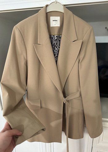 Bej Kemerli Kadın Blazer Ceket - Görsel 5