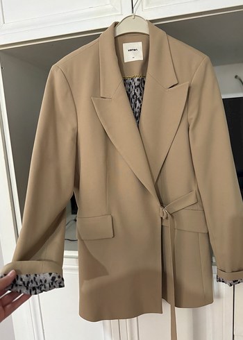 Bej Kemerli Kadın Blazer Ceket - Görsel 3