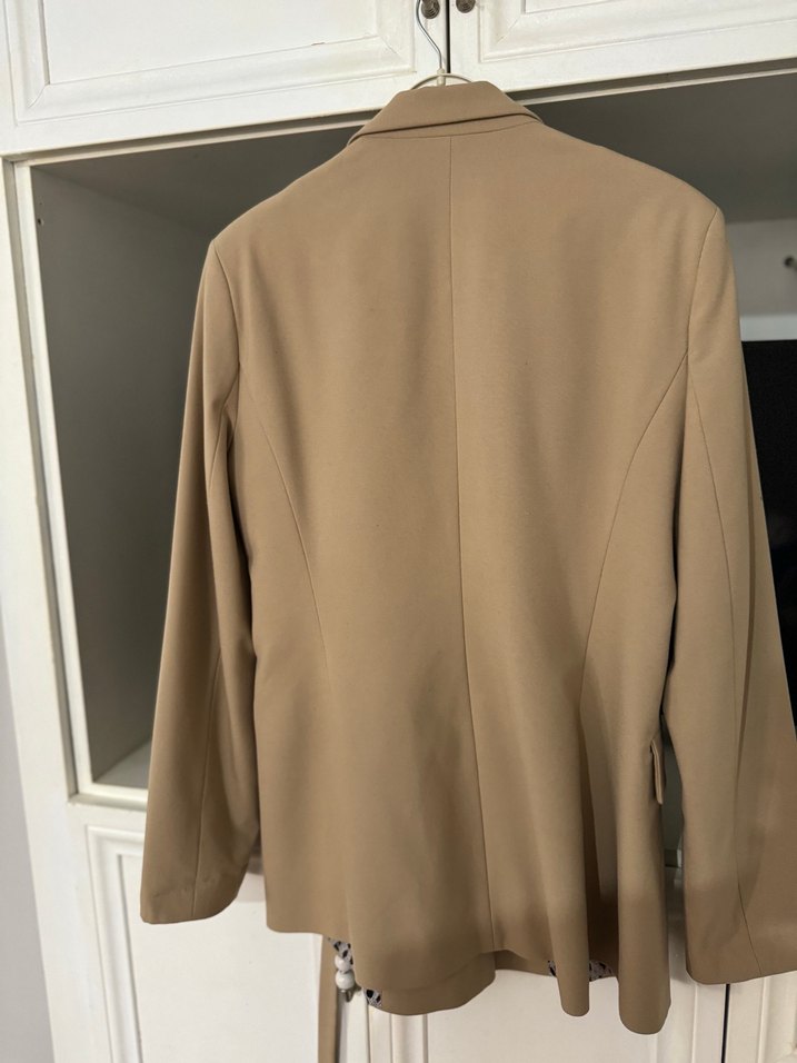 Bej Kemerli Kadın Blazer Ceket - Görsel 4