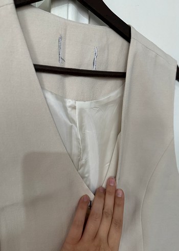 Bej Düğmeli Kolsuz Midi Hamile Ceketi - Görsel 2