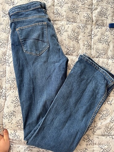 C&A İspanyol paça kot pantolon