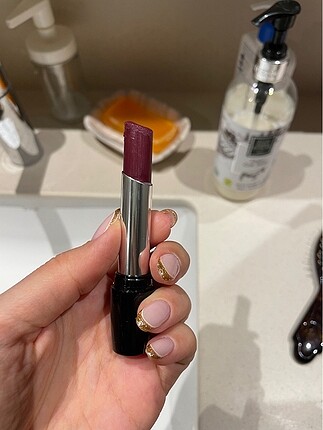 Avon ruj