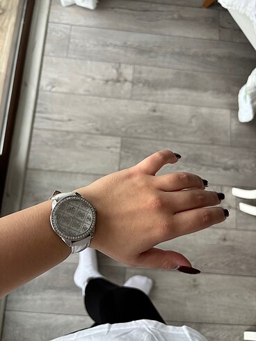 Guess GUESS SAAT