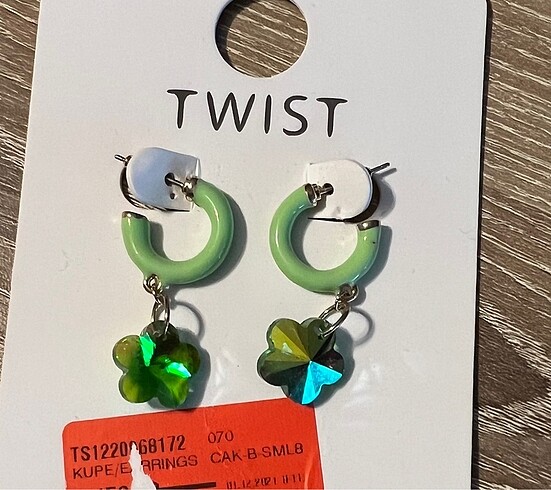 Twist harika renk ve model