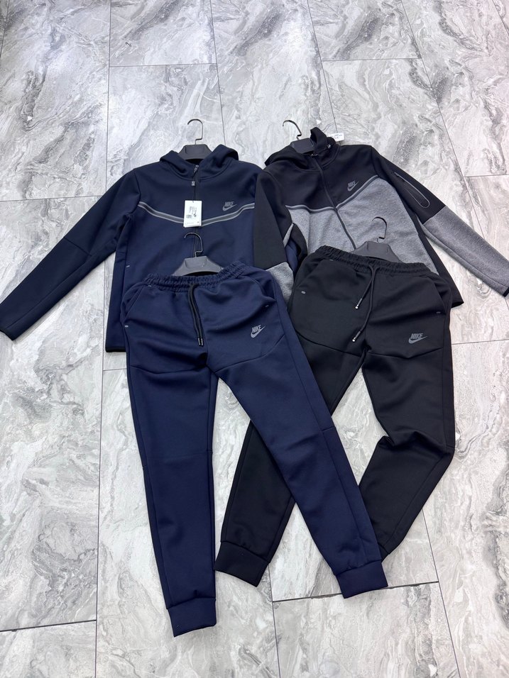 Nike TECH FLEECE Kapüşonlu Fermuarlı Eşofman Takımı - Görsel 2