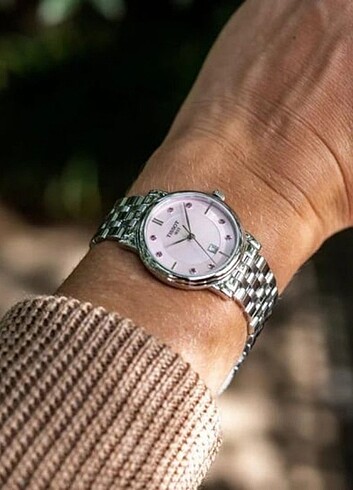Beden çeşitli Renk T1222101115900 Tissot Carson Premium Kadın Kol Saati T122.210.11