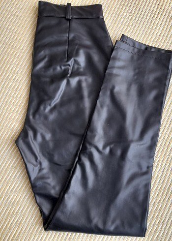 Siyah deri pantolon - Görsel 3