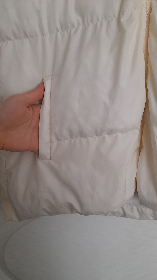 Beyaz Fermuarlı Kolsuz Şişme Yelek - Görsel 4