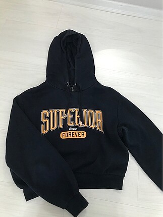 h&m sweatshirt