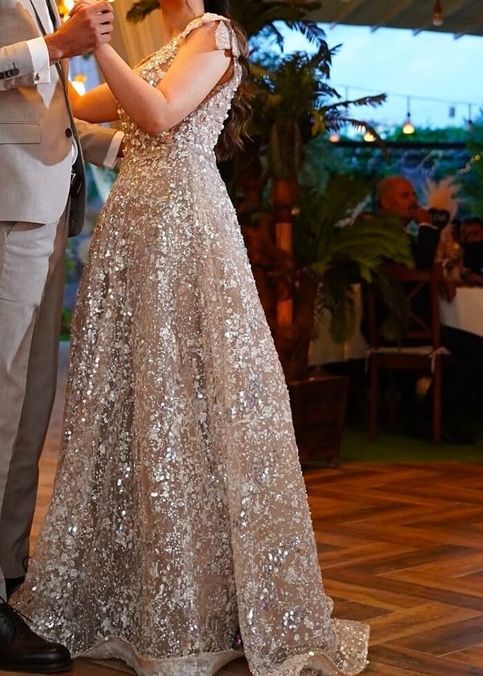 İnci işlemeli elbise - Görsel 3