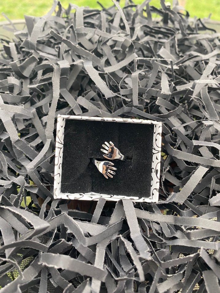 El Figürlü Lüx Eklem Yüzük Gümüş Rengi - Görsel 2