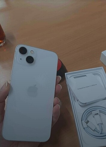Apple 13 düz 256 Garantili Türkiye Cihazi  - Görsel 5