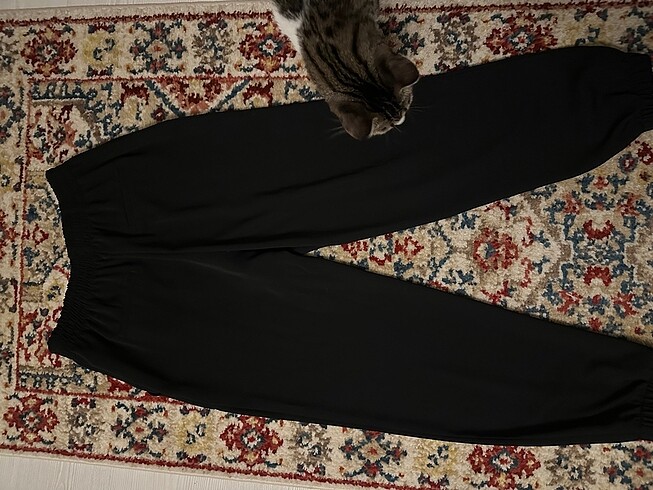 xs Beden siyah Renk Stradivarius ispanyol paça pantolon
