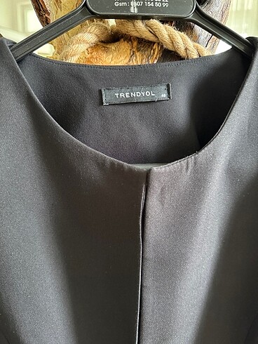 Trendyol & Milla KANCALI CROP CEKET