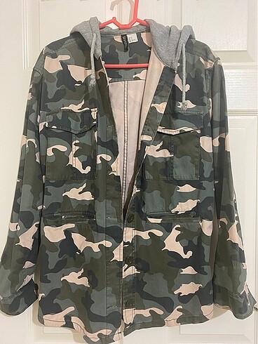 H&M CEKET