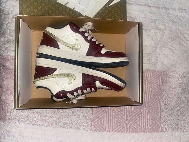37,5 Beden bordo Renk Air Jordan 1 Low SE 'Lunar New Year