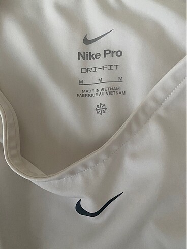 m Beden beyaz Renk Nike Pro Dri-Fit