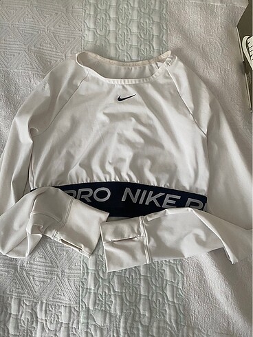 m Beden Nike Pro Dri-Fit