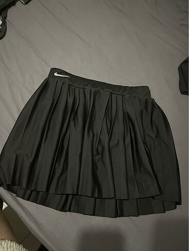 l Beden nike tenisçi şort etek