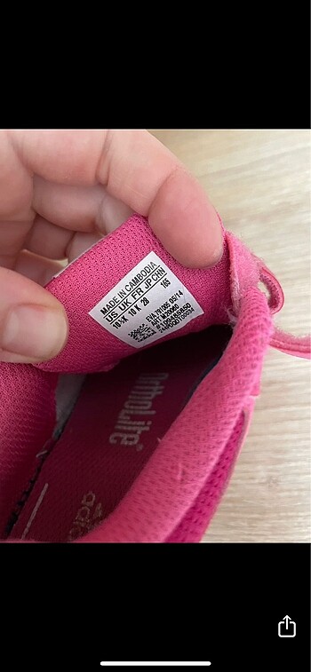 28 Beden Adidas kız çocuk ayakkabısı