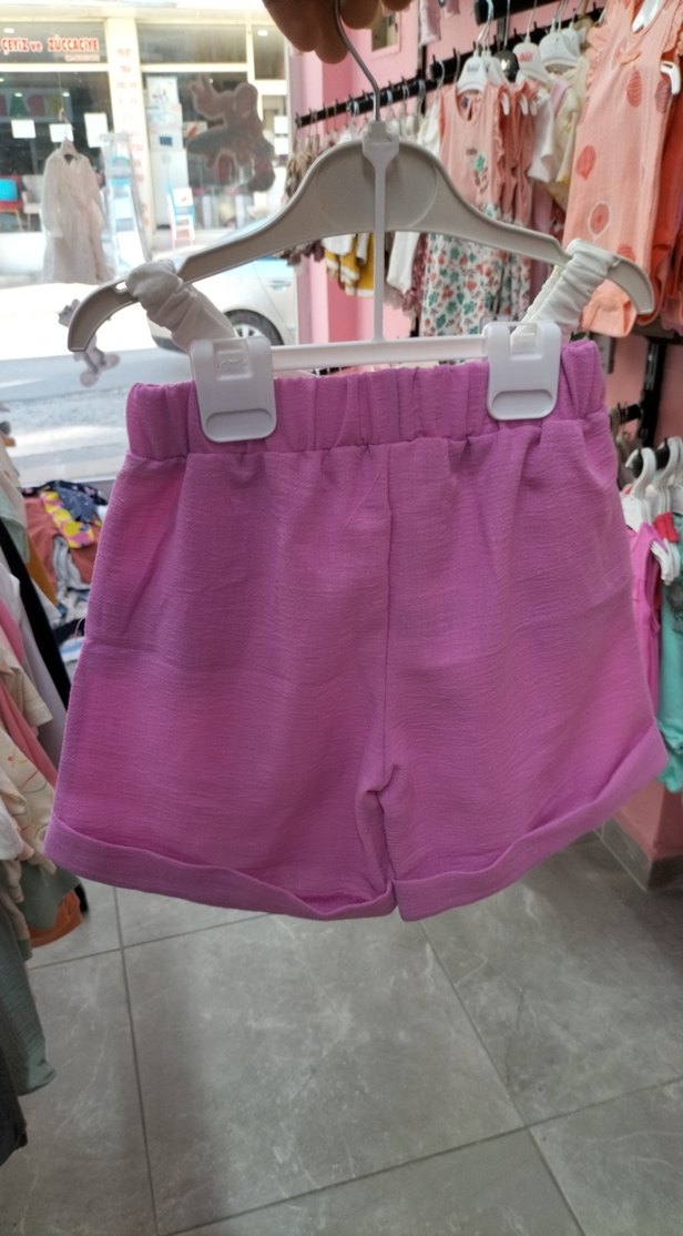 Beyaz Düğmeli Kelebek Desenli Kolsuz Bolero - Görsel 2