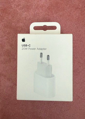 Apple USB-C 20W Beyaz Şarj Adaptörü
