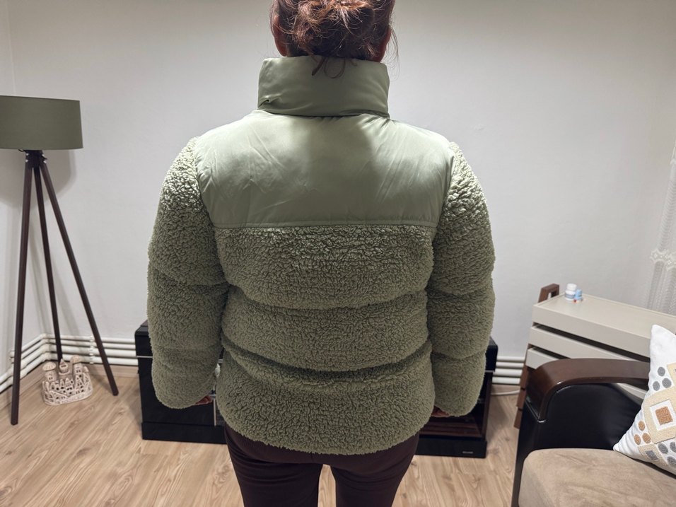 Kadın Gri Suni Kürk Detaylı Kısa Kaban - Görsel 2