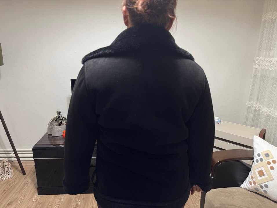 Siyah Süet Kadın Kışlık Kürk Detaylı Ceket - Görsel 3