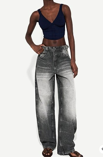 Bershka Balloon Fit Jean