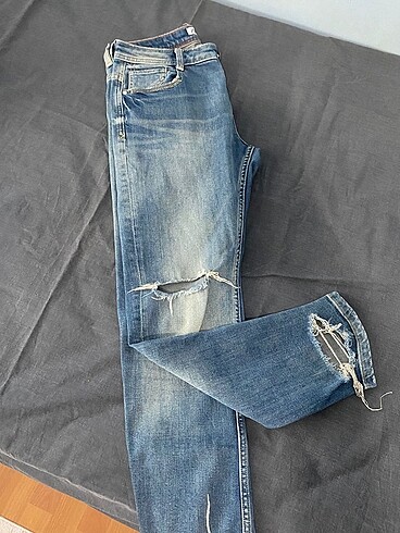 34 Beden Zara Mavi Jean