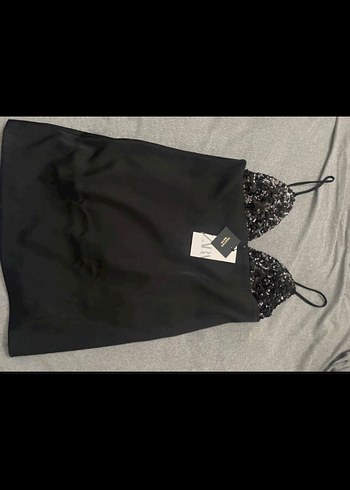 Zara Siyah Mini Saten Elbise