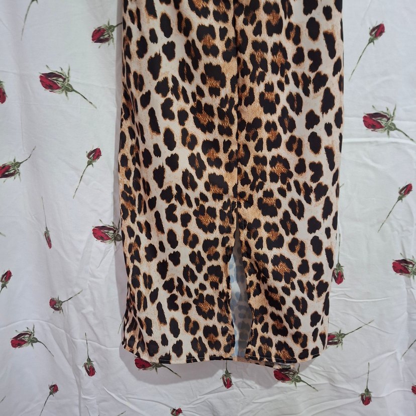 Kahverengi Leopar Desenli Elbise - Görsel 3