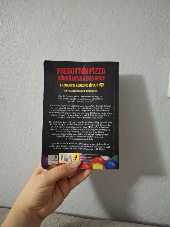 Freddy'nin Pizza Dükkanı'nda Beş Gece Kitabı - Görsel 2