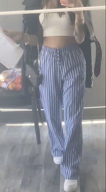 Stradivarius çizgili pantolon