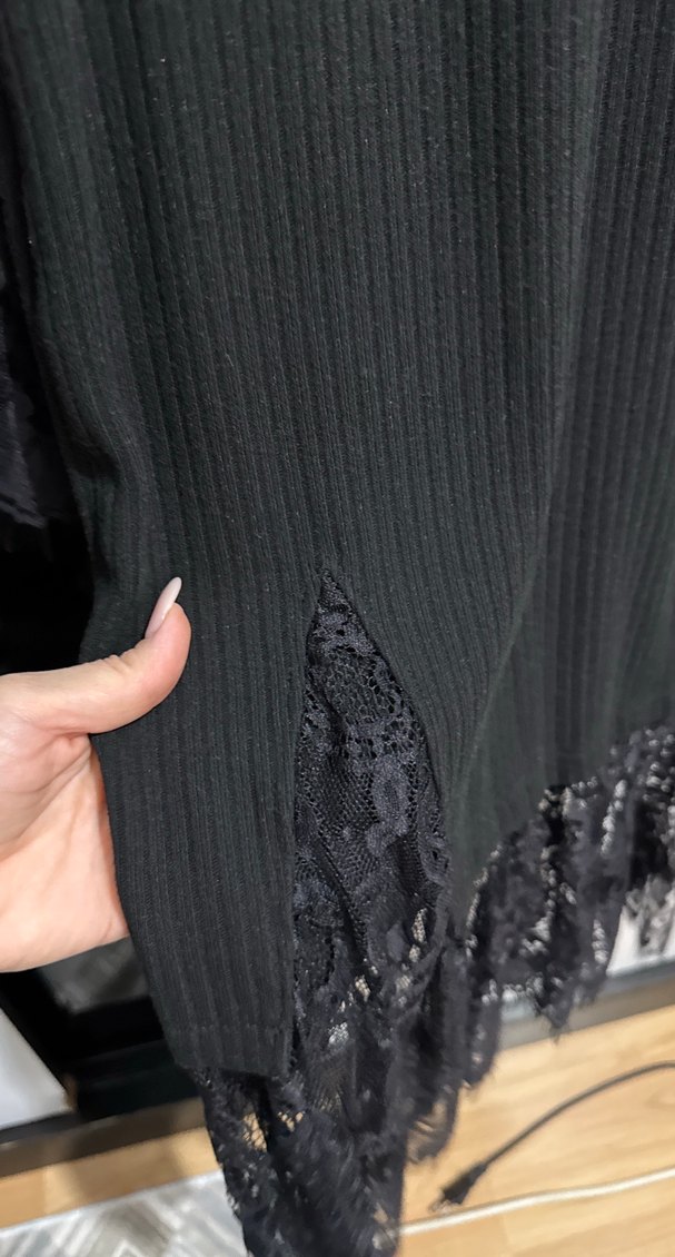 Uzun Kollu Siyah Gotik Elbise - Görsel 3