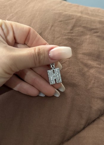 Çelik kolye ucu H harfi - Görsel 3