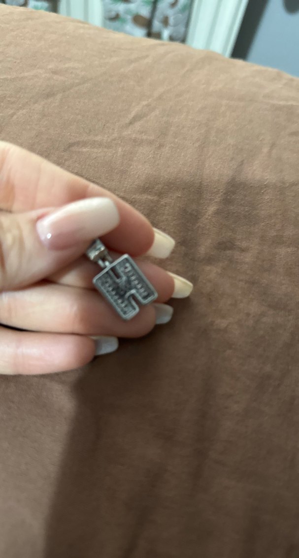 Çelik kolye ucu H harfi - Görsel 2