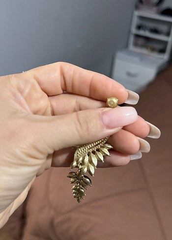 Uzun Siyah Yılan Desenli Payetli Küpe - Görsel 3