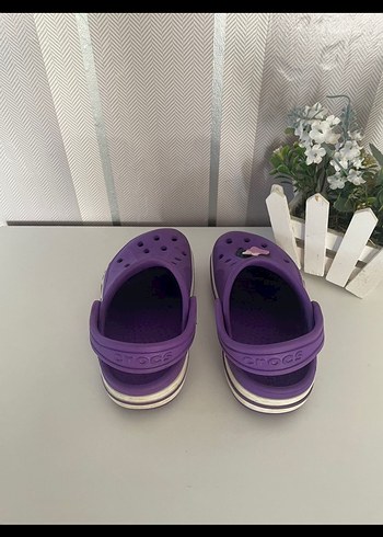 22 Beden mor Renk Crocs terlik